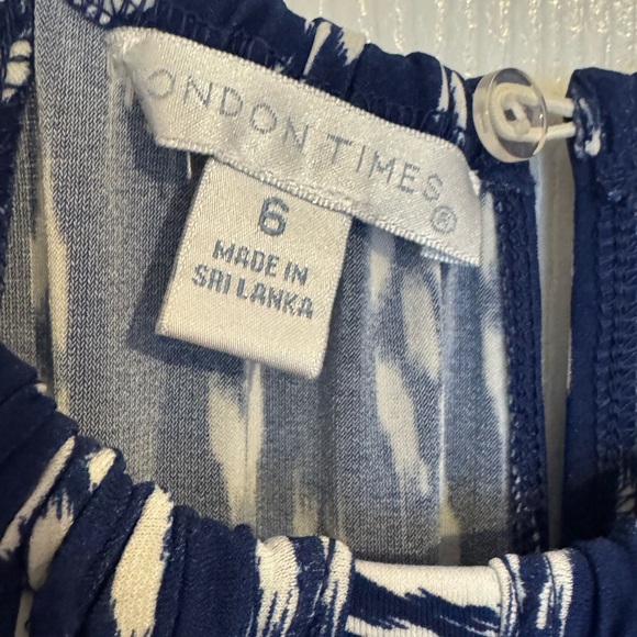 London Times Blue & White Ikat Maxi Dress | Size 6 | Halter Neck - Picture 5 of 8